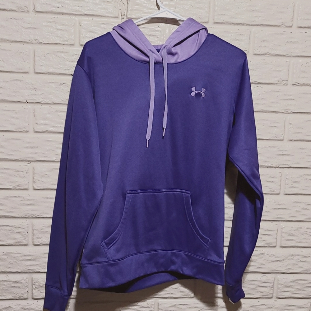 Under Armour Sweatshirt